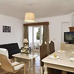 Aparthotel Cheerfulway Minichoro 3*