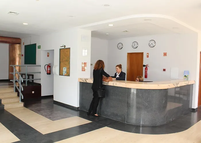 Cheerfulway Minichoro מלון דירות אלבופיירה