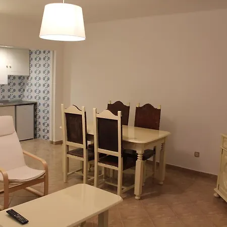Lägenhetshotell Cheerfulway Minichoro 3*