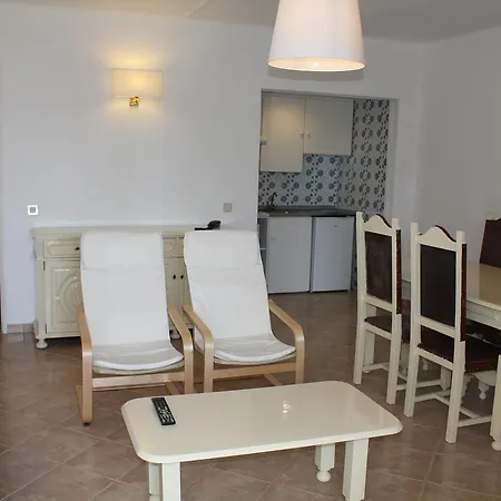 Cheerfulway Minichoro 3* Albufeira